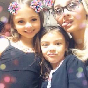 Meet your Posher, Nina